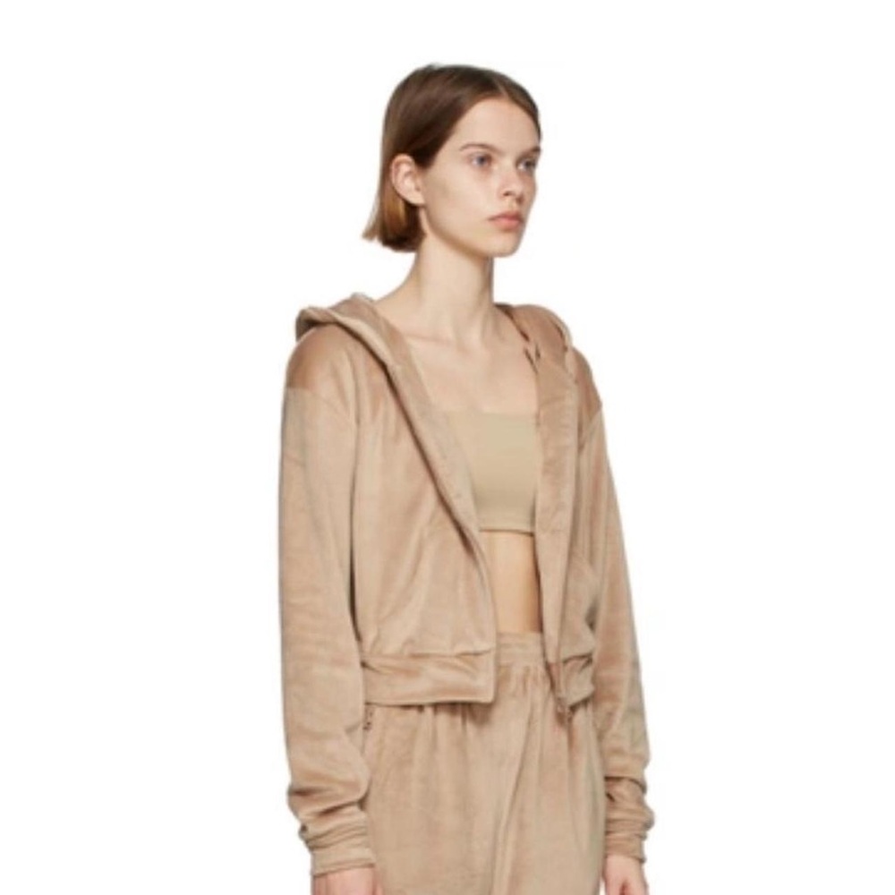 SKIMS Velour Cropped Hoodie & Jogger Set — Honey — Size Large